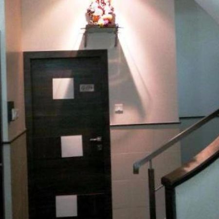 Hotel Sharda Mumbai Exterior photo